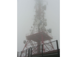 Antena en la cima del monte Usurbe. Ampliar